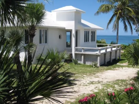 Incredible 4 Bedroom Villa-Ocean Front with a Dock!  15% May Discount!
