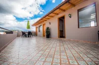 San Rocke House فنادق في كوينكا