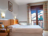 Restaurante Hostal La Maya Hoteles en Cercedilla