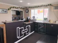 佩爾特廣場套房飯店