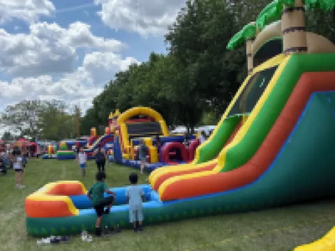 Dakota Inn Hotels in Huron