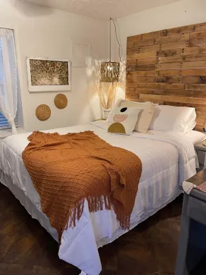 Westport Inn Hotels in Jasper County