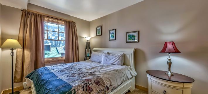 Three Bedroom Mountain at Kirkwood Townhouse by RedAwning Hotels in Alpine County