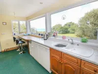 Morfa Isaf Cottage Các khách sạn ở Llandysiliogogo