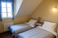 Babiččina Zahrada Penzion & Restaurant Hotel a 