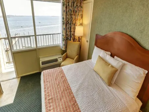 Pier 4 Hotel Hotels in Somers Point