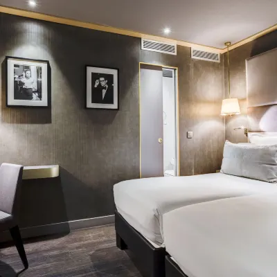 Hotel Armoni Paris Hotel dekat Jalan Avenue des Ternes