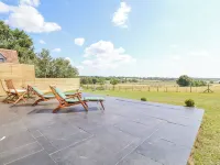 Polly's Annexe