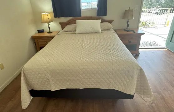 貝爾伍德旅館套房汽車旅館