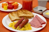 Hotel Nass Pinar del Lago - breakfast