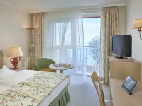 Aja Nordperd & Villen Hotels in Gohren