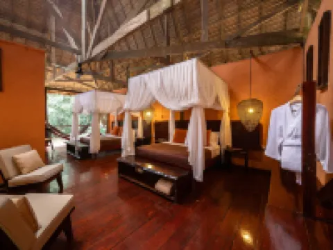 Refugio Amazonas Hotels in Tambopata