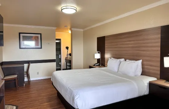 卡幽卡思海灘漫步者旅館