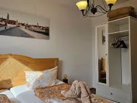 Ferienwohnung Martina Hotels in Sinzing