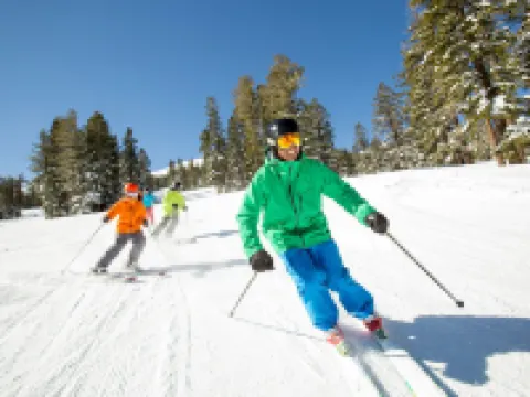 Three Bedroom Mountain at Kirkwood Townhouse by RedAwning Hotels in Kirkwood