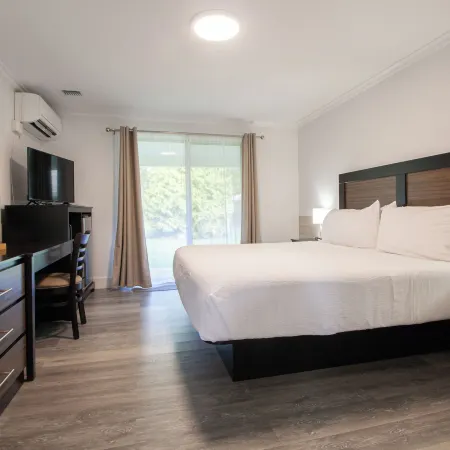 Hamptons Vacation Inn