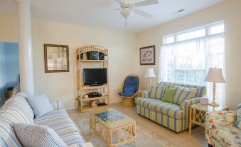 Dreamscaper at Myrtle Beach 5 Bedroom by Affordable Large Properties - Housity