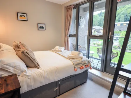 Rivers Edge Отели рядом с достопримечательностью «Аквариум Лейкс»