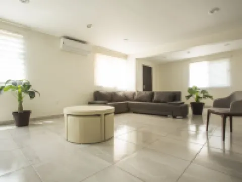 KO'Olebil トナラのホテル