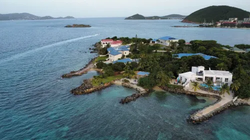 ONE BEACH ROAD; 6 Bedroom, 5 1/2 Bath Beachfront Oasis St Thomas VI