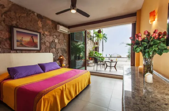 Vallarta Shores Beach Hotel