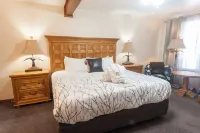 Heather Lodge