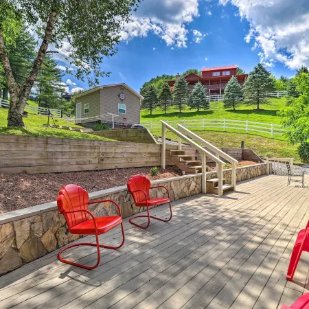 Fish, Float & Relax Fireside: Home Near New River!