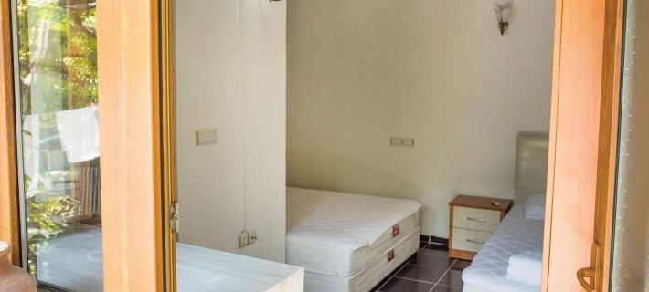 Assos Akropol Pansiyon Hotels in Ayvacik