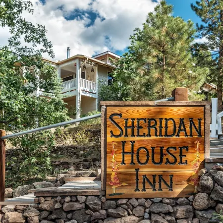 Sheridan House Inn- Adult Only Accommodation