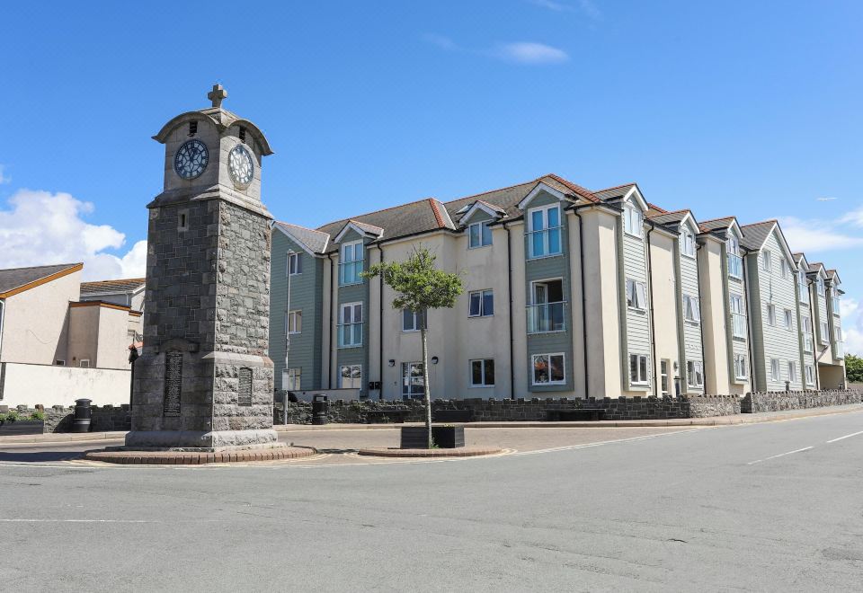 hotel overview picture