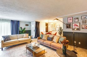 Vibrant Tacoma Retreat, Near Point Defiance Park!