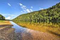 Cozy Waterfront Cottage w/ Deck on White River! - WiFi