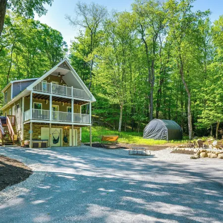 Game Room & Hot Tub: Old Forge Home!