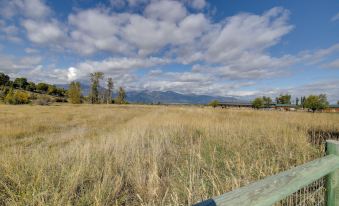 Pet-Friendly Stevensville Home w/ Mountain Views!