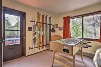Walk to Town: Updated Frisco Cabin w/ 2 Decks! - balcón