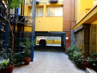 Apart San Lorenzo Hotels near Parque General San Martin