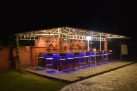 Dreamland Gold Resort & Hotel - С баром