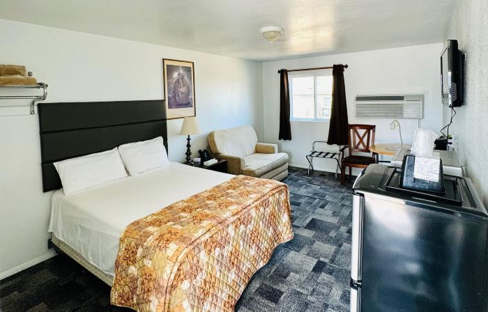 Americas Best Value Inn Salmon