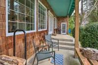 Charming Rockaway Beach House, Walk to Ocean! - 3-Star