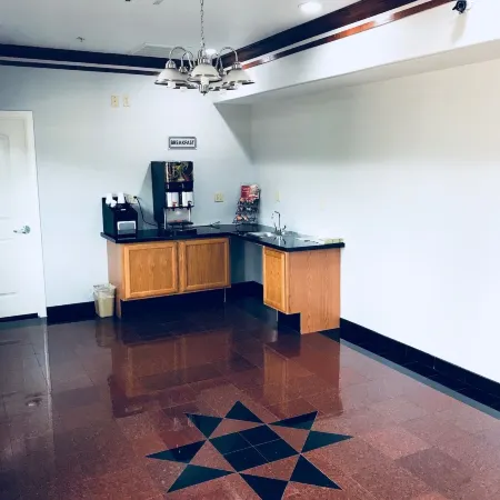 Palace Inn Greenspoint