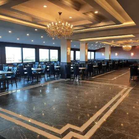 BM Hotel City