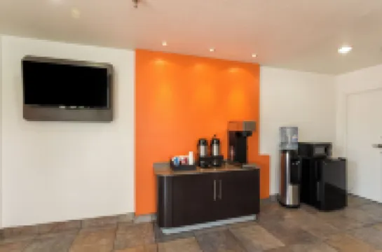 Americas Best Value Inn & Suites Humble