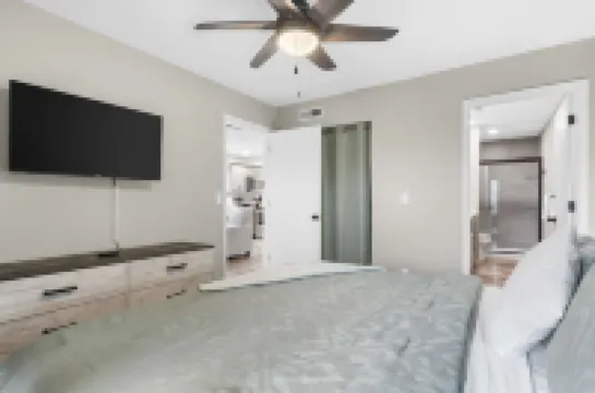 Modern Comfort Retreat