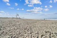 1 Bed Condo w/Private Patio Steps from the Sand!
