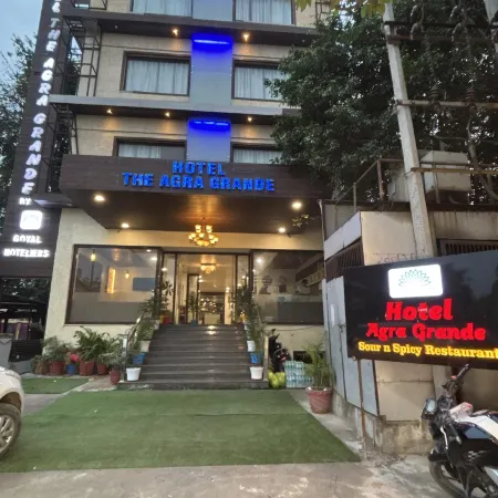 Hotel Agra Grande by Goyal Hoteliers