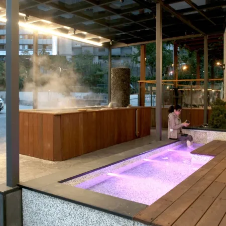 Gamalan FL Spring Hotel