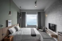 TWO Easy Inn