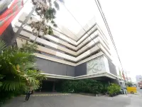 New Grand Park Hotel Hotels in Tambakrejo