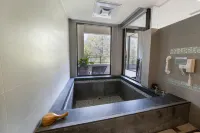 Tai-Yi Red Maple Resort (Tai-Yi Ecological Leisure Farm) - Hot Springs