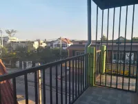 Pingpong Place by Zuzu Hotels in Sikhio